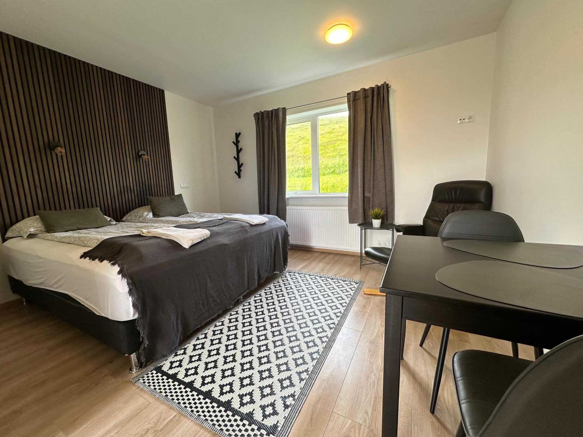 Guesthouse Brunahlith Athaldalur Bagian luar foto